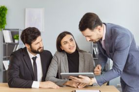 Imagen Selección de telas y fichas técnicas