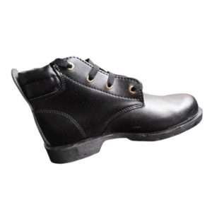 Z002C Bota de dotación sencilla Tallas 35 a 43 (square)