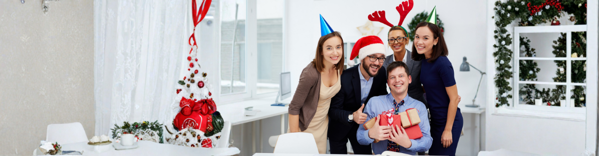 Beneficios de usar uniformes para temporada navideña Beneficios de usar uniformes para temporada navideña